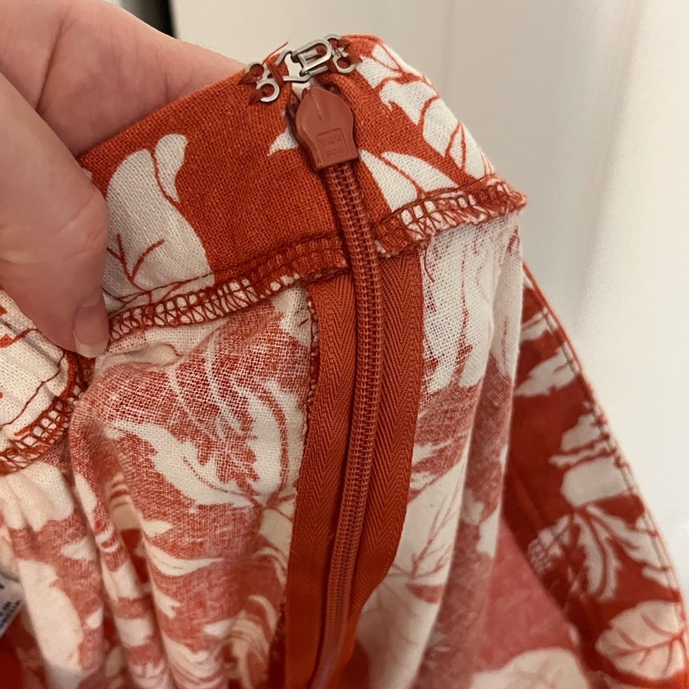 Old Navy High-Waisted Linen-Blend Maxi Skirt - Picture 4 of 11